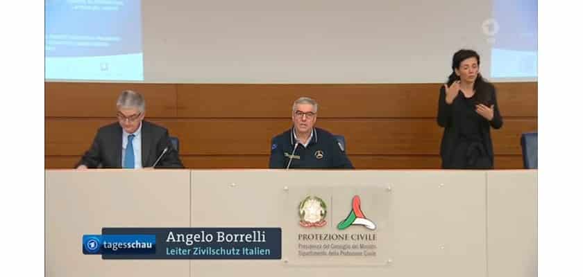 אנג'לו בורלי (Angelo Borrelli), ראש השירות להגנת האזרח באיטליה, מדגיש את ההבדל בין מקרי מוות עם נגיף הקורונה וממנו.