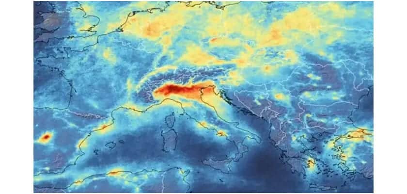 ערפיח חורף (NO2) בצפון איטליה בפברואר 2020 (ESA)